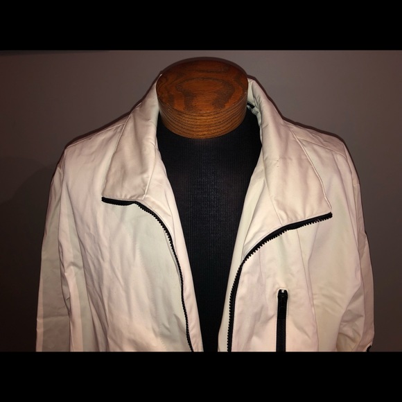 NWOT Andrew Marc lightweight jacket - Picture 2 of 7
